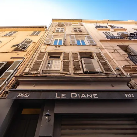 1 Bedroom With Sea View - 75m Appartement Cannes